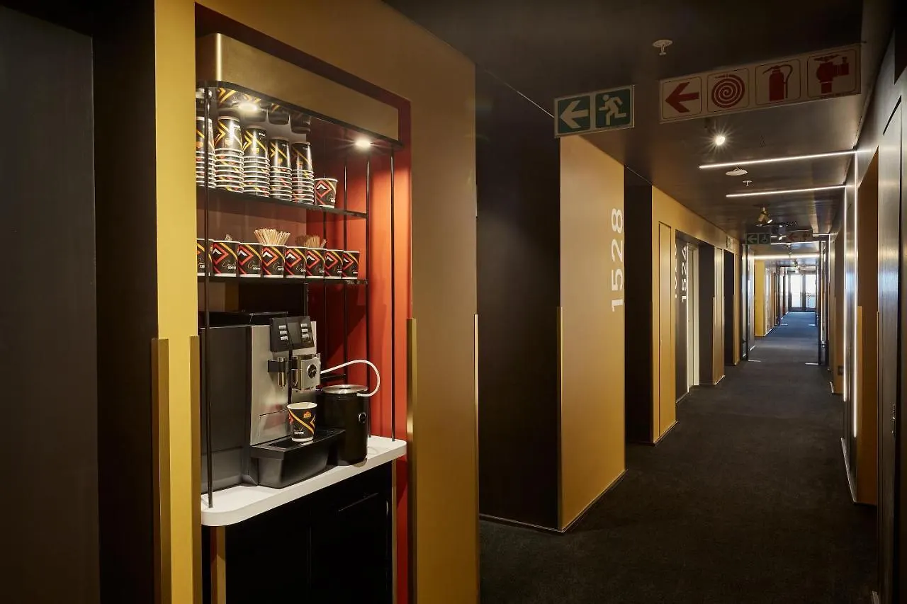 Hotel Sky Cape Town