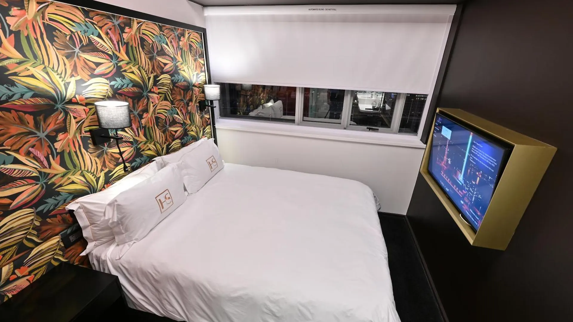 ****  Hotel Sky Cape Town South Africa