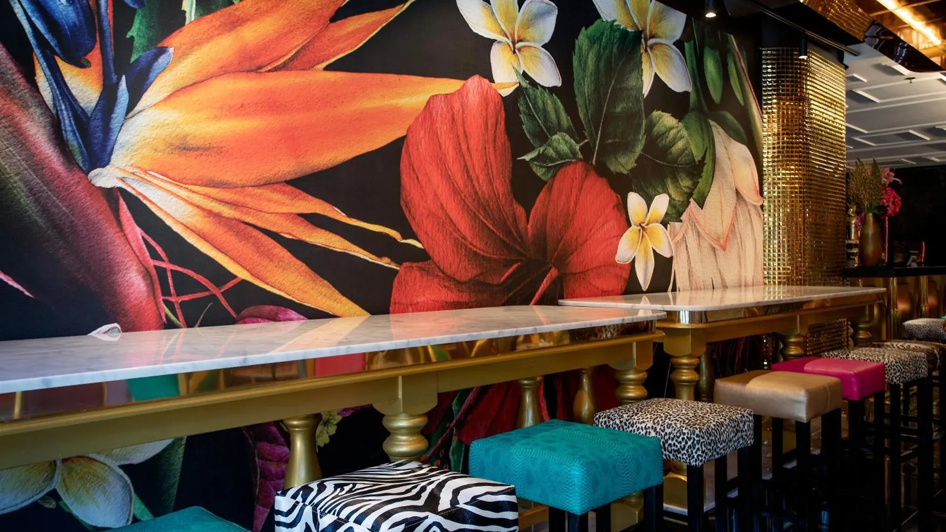 Hotel Sky Cape Town