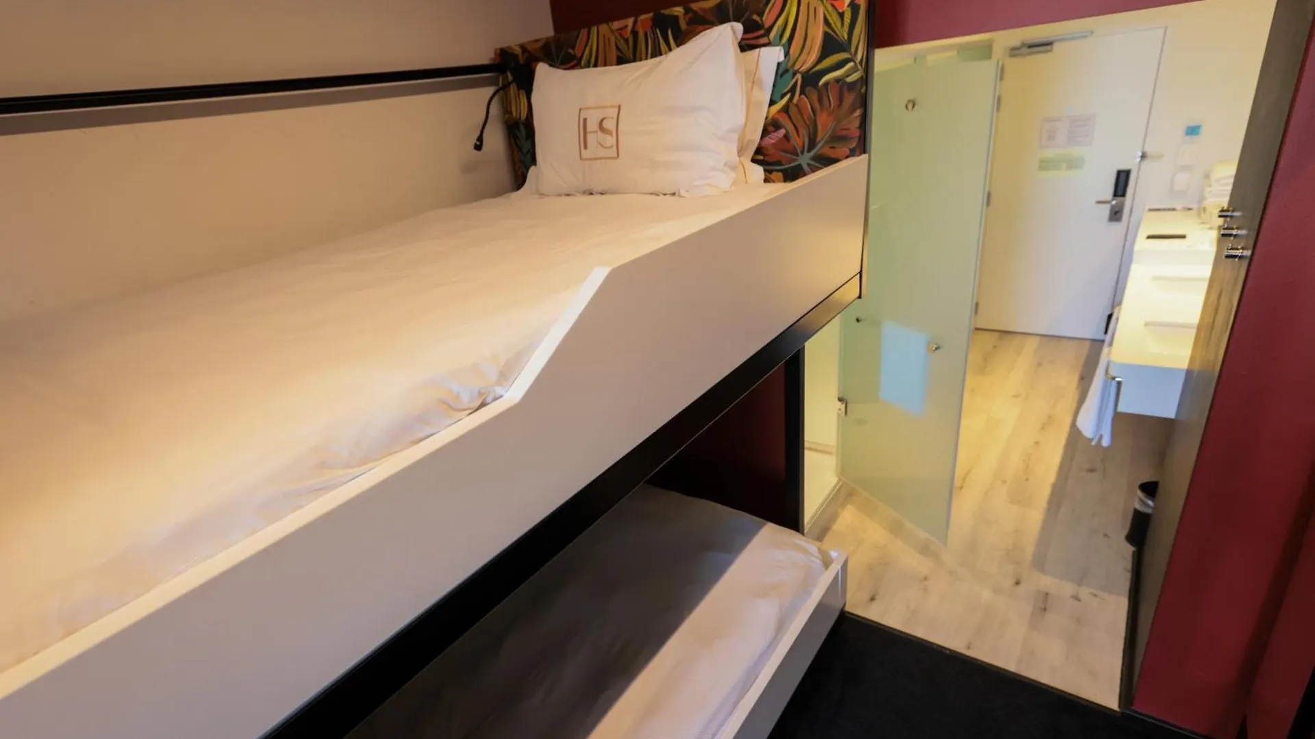 Hotel Sky Cape Town
